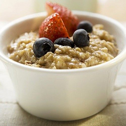 Porridge with berries (1)