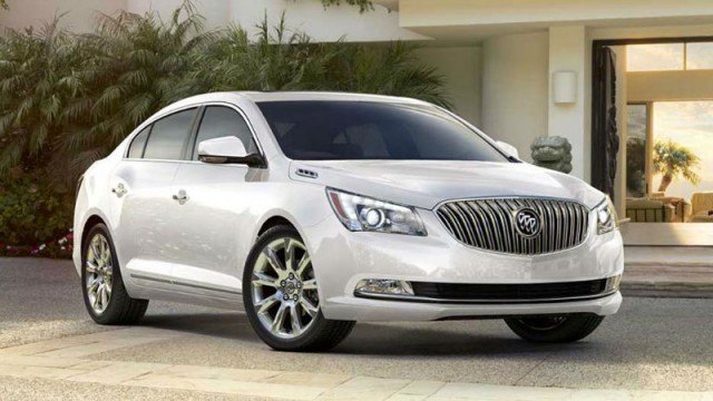 2016-Buick-Lacrosse-White-view-