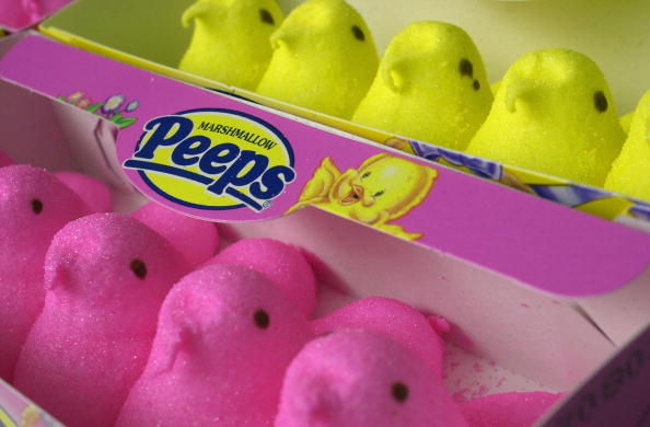 caramelos peeps rosa y amarillo