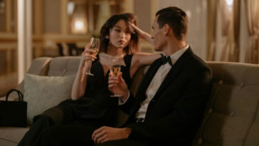 10 Silent Red Flags That Reveal He's Deeply Emotionally Unavailable