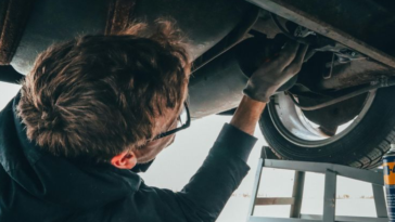 12 So-Called 'Husband Jobs' That Modern Men Find Totally Offensive