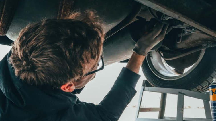 12 So-Called 'Husband Jobs' That Modern Men Find Totally Offensive