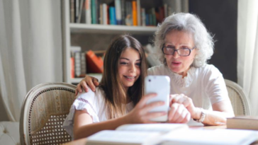 16 Things Adult Children Do That Quietly Tear Their Parents Apart