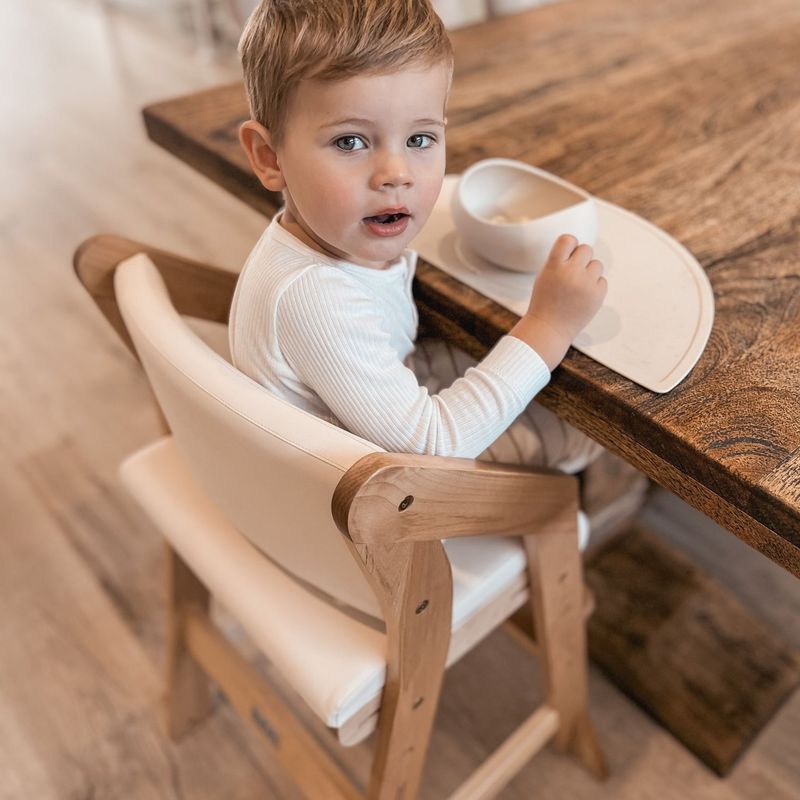 Create Comfortable Eating Environments