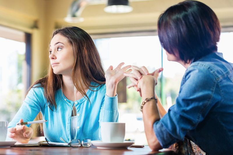 6 Unintentionally Rude Mistakes People Make Without Even Realizing It