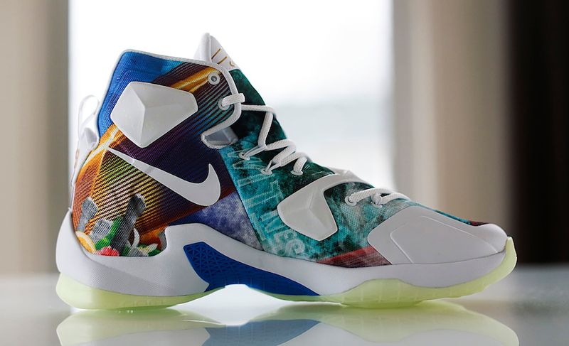 Nike LeBron 13 