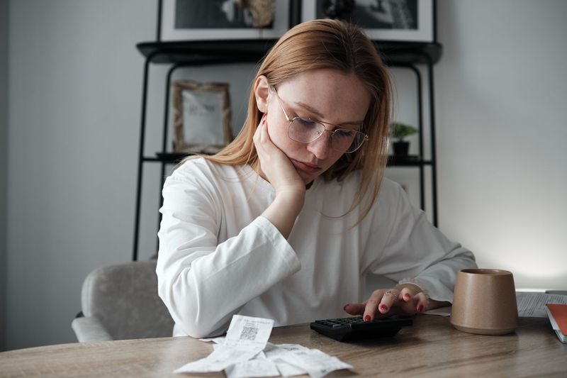 6. Slipping into Money Dysmorphia