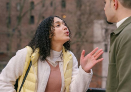 Think These 12 Habits Are Rude? Congrats, You Were Raised Right
