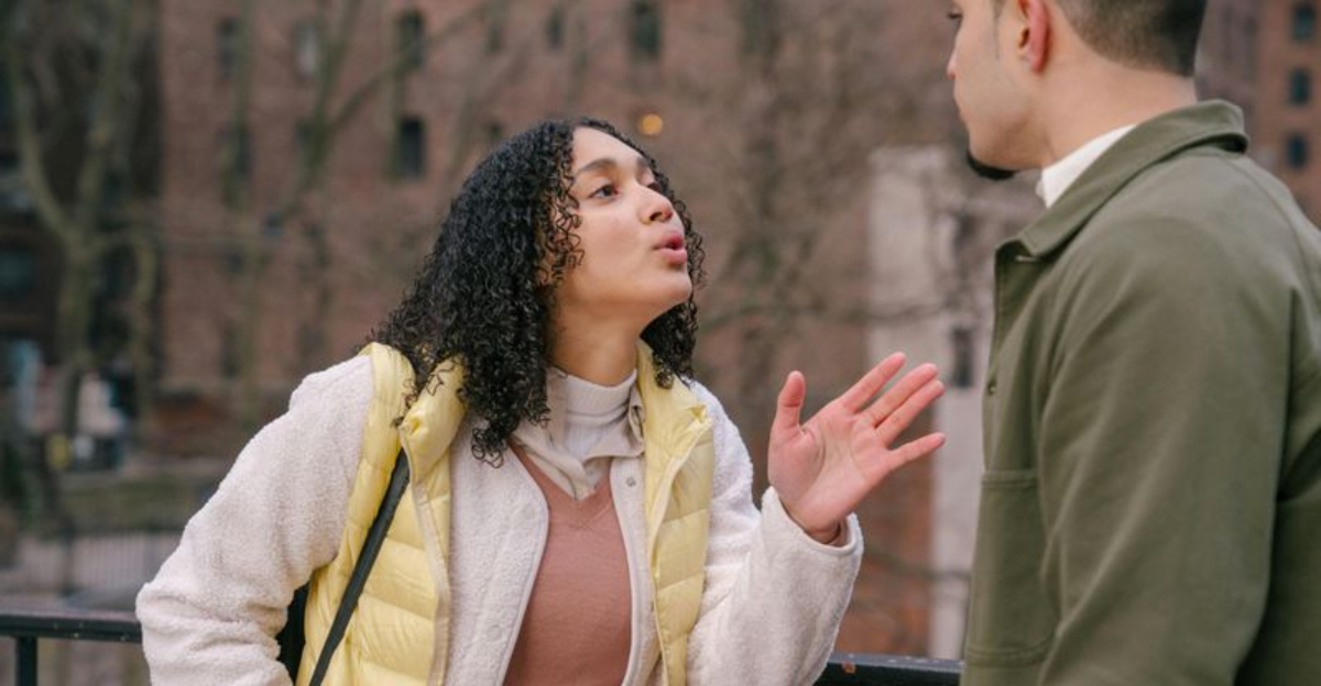 Think These 12 Habits Are Rude? Congrats, You Were Raised Right