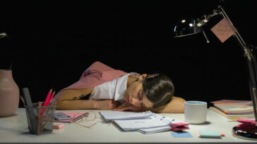 What It’s Really Like Being Married to Someone Who’s a Workaholic