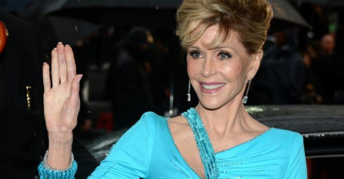 10 Hollywood Women Who Have Aged With Timeless Grace