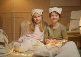 11 Things People Who Grew Up With Siblings Understand Instantly
