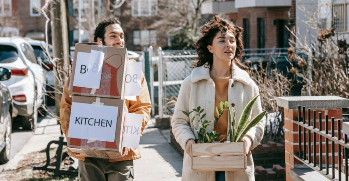 12 Mindset Shifts That Happen When You Move to a New City Alone
