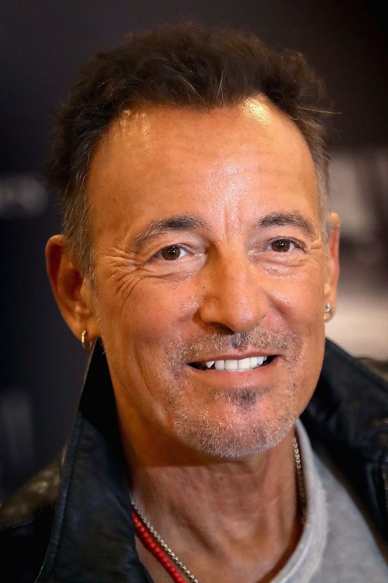Bruce Springsteen — 11 Albums of American Storytelling