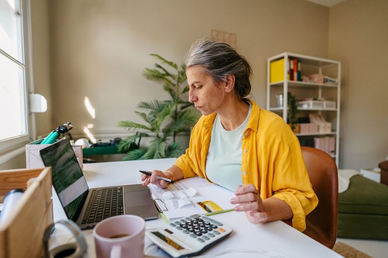 You Build Financial Confidence