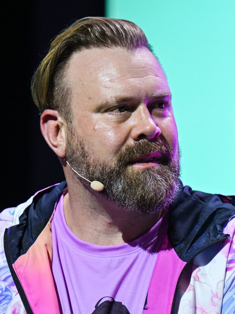 Daniel Bedingfield: The British Pop Sensation