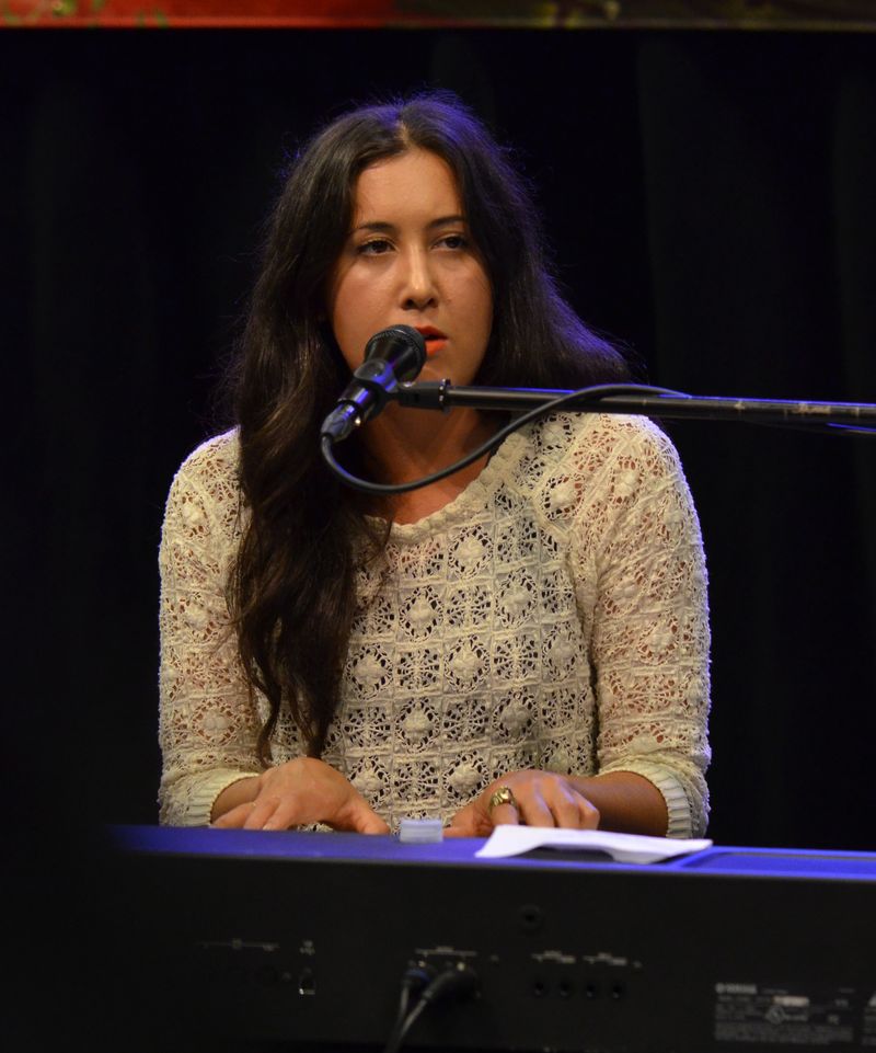 Vanessa Carlton: Beyond