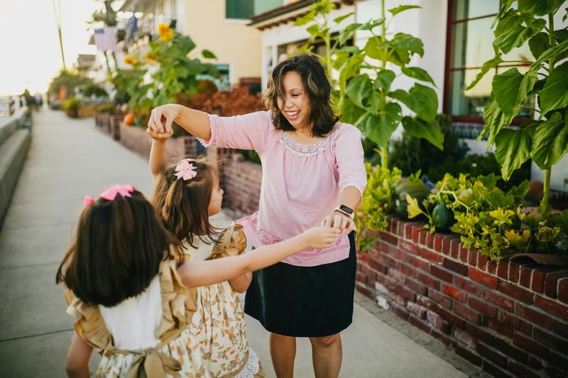 Navigate Dating as a Parent Carefully