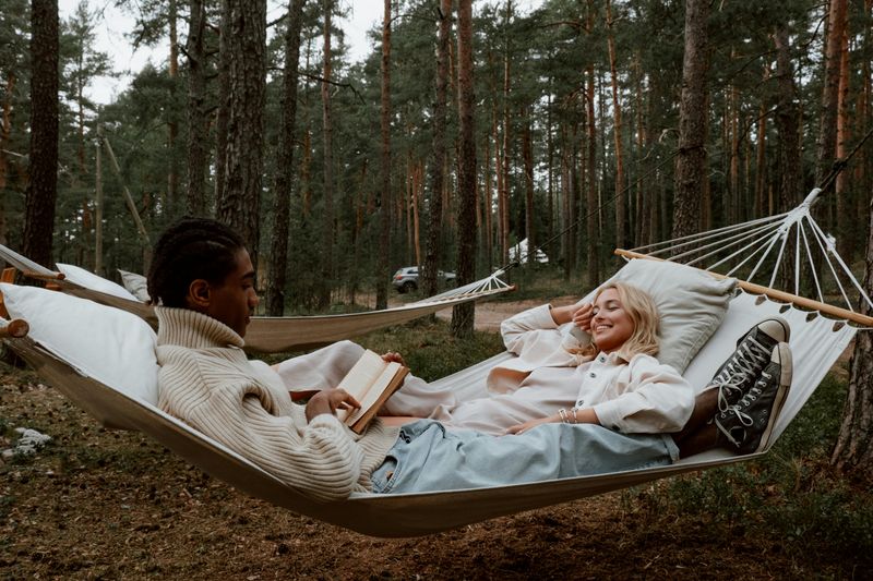 6 Powerful Ways to Finally Feel Truly Seen in Every Relationship