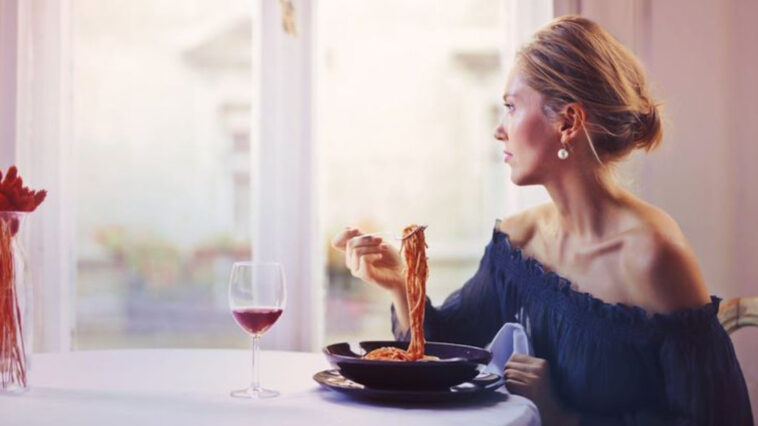 Why Taking Yourself on Weekly Dates Can Change How You See Love