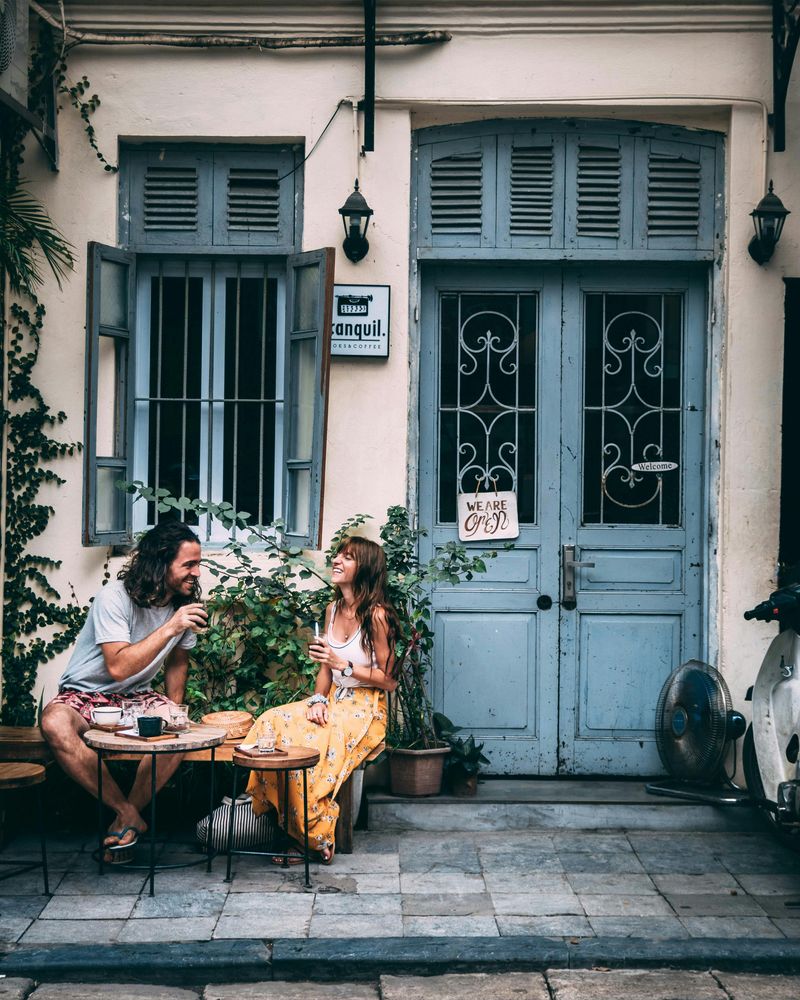 10 Small Gestures That Secretly Show Someone Is Flirting With You