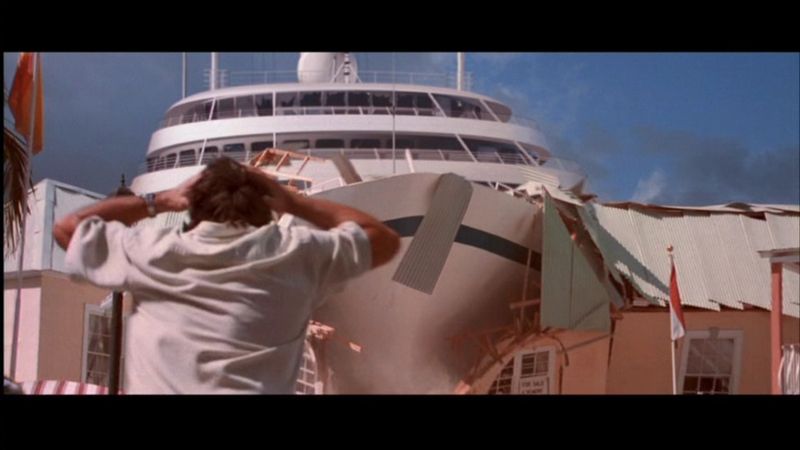 The Cruise Ship Crash – Speed 2: Cruise Control (1997)