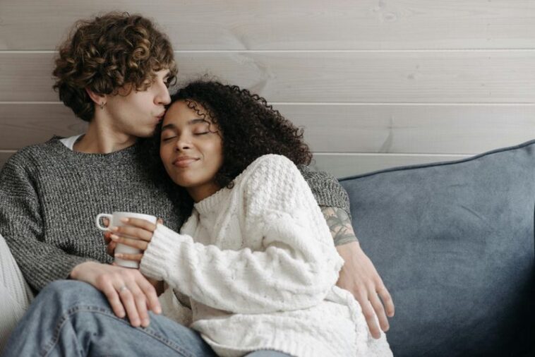 Gallery Detail: 15 Thoughtful Gestures That Let Your Partner Know How Much