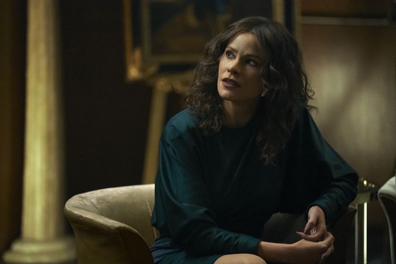 12 Gripping Netflix Crime Series That Hook You in the First 2 Minutes
