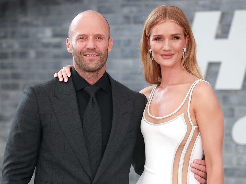 15 Hollywood Couples Who Prove Marriage Isn't Required for Lasting Love