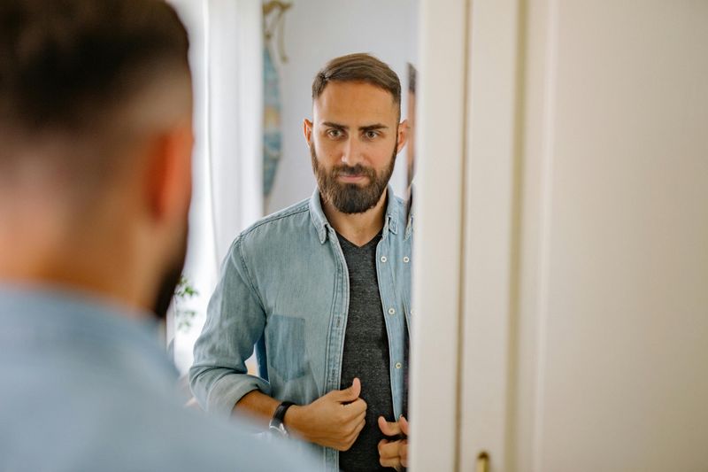 Criticizing His Appearance