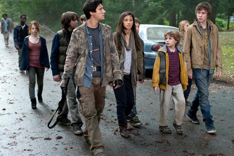 Falling Skies (2011–2015)