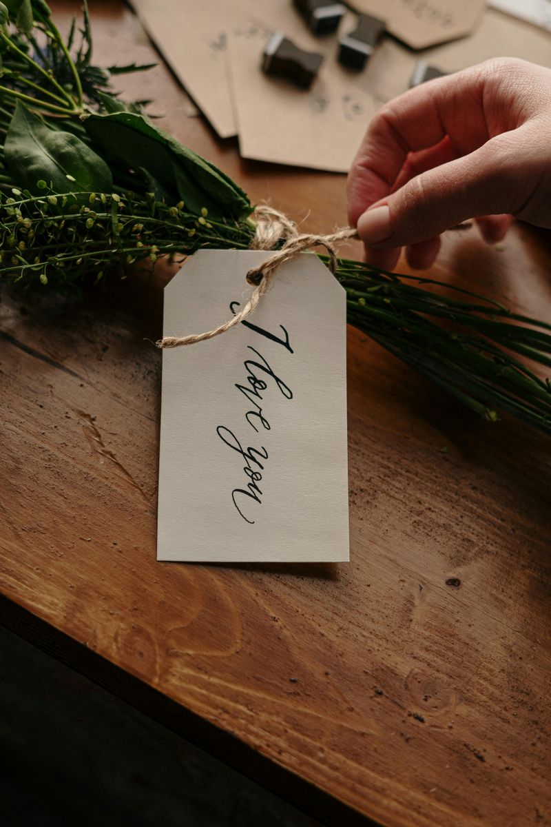 Leave Surprise Love Notes