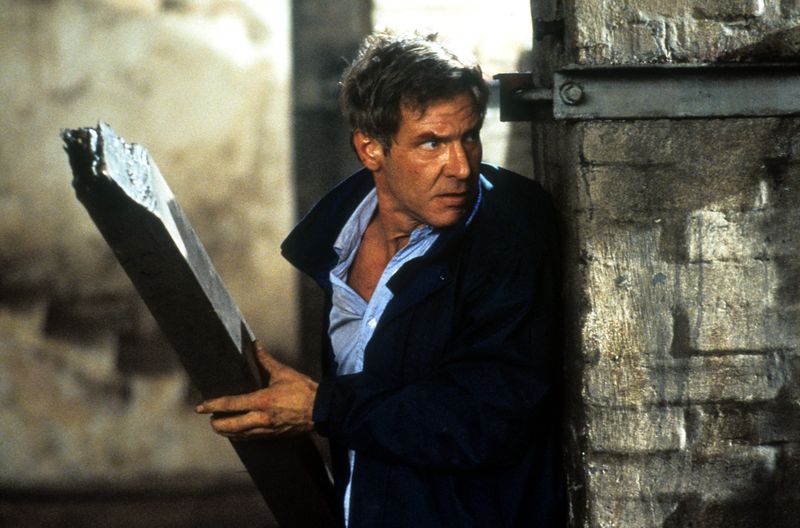 Clear and Present Danger (1994)