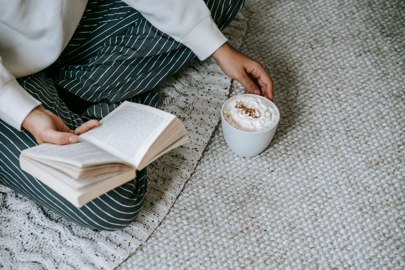 10 Slow Living Principles That Help You Simplify Life and Find Real Joy