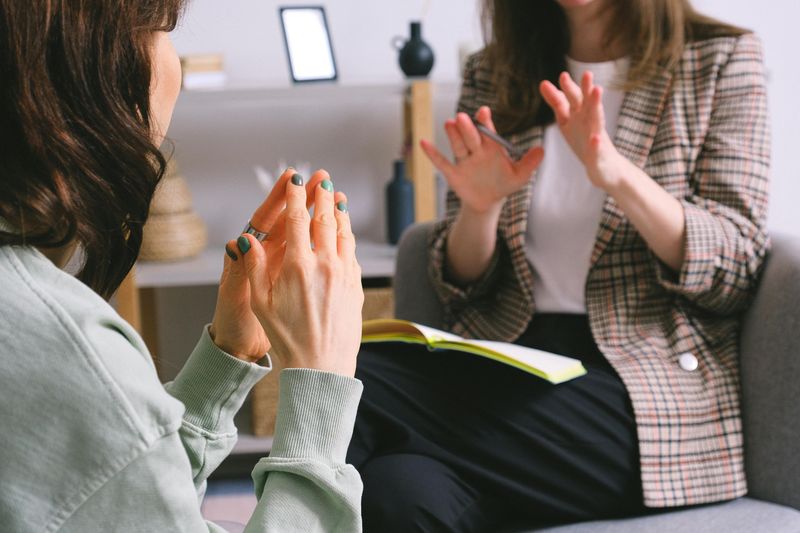 Spot Mismatches Between Words and Body Language