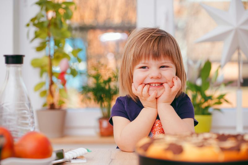16 Emotional Defenses We Learn to Build Before We Even Turn 10