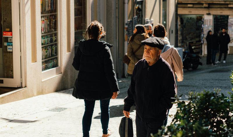 10 Everyday Struggles Seniors Face That Younger Generations Don't Think About