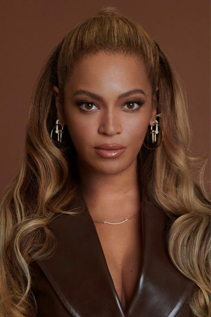 Introverted Female Singer They Shine on Stage — But These 12 Celebrities Are True Introverts at Heart