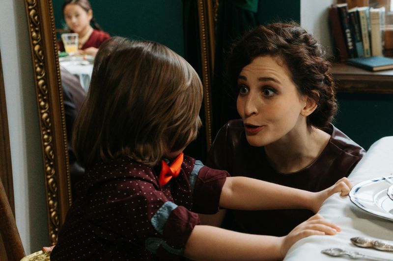 Communication Patterns Carry Forward