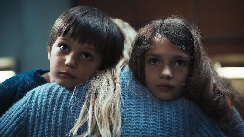 19 Foreign Netflix Series That Are Better Than Most U.S. Shows