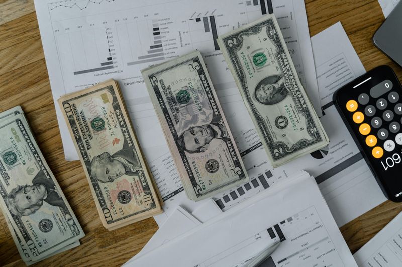 Money Troubles and Bill-Splitting Drama