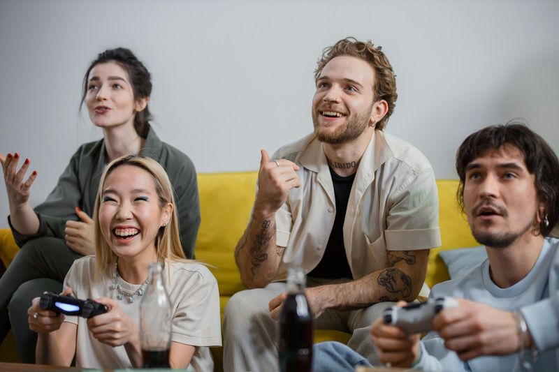 12 Signs You're the Kind of Person Everyone Enjoys Being Around