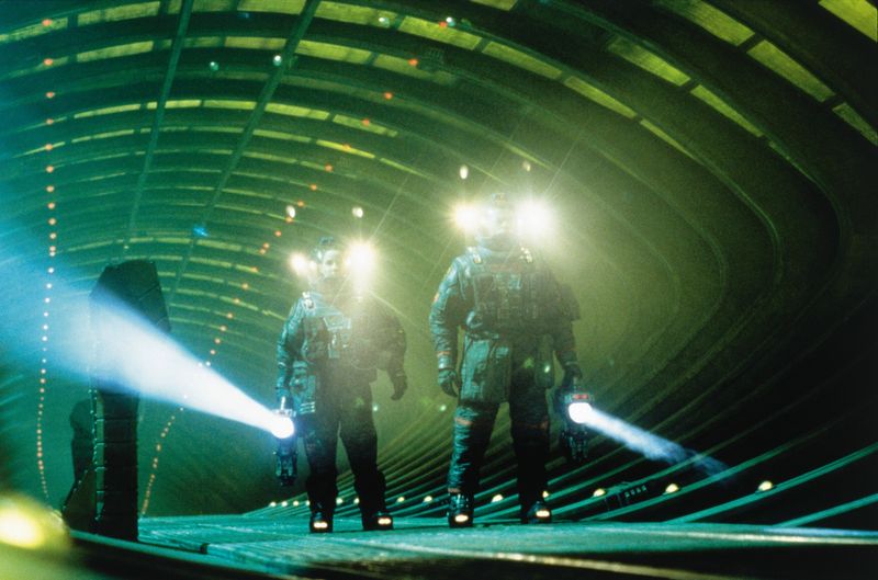 Event Horizon (1997) β 32%