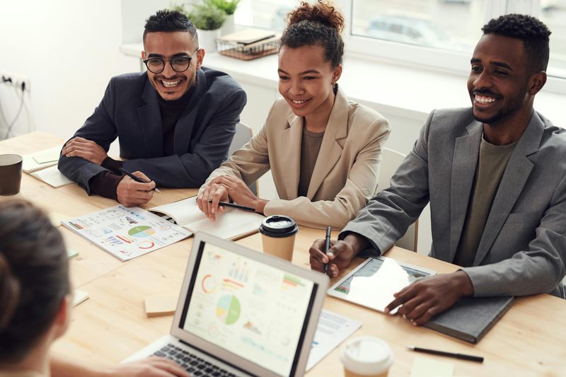 17 Subtle Habits That Help You Earn Genuine Respect from Everyone
