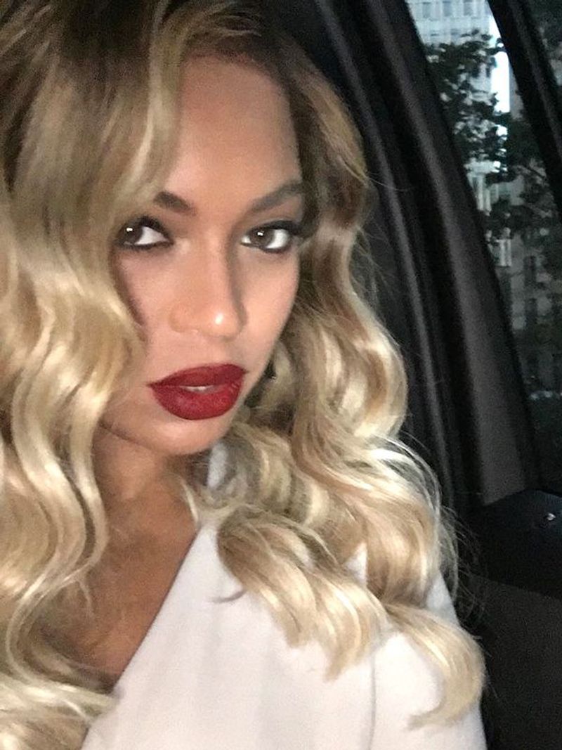 Beyoncé's Long Waves