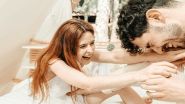 10 Relationship "Green Flags" That Are Actually Bare Minimum