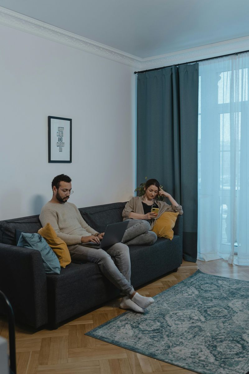 He Never Makes Time for You Anymore