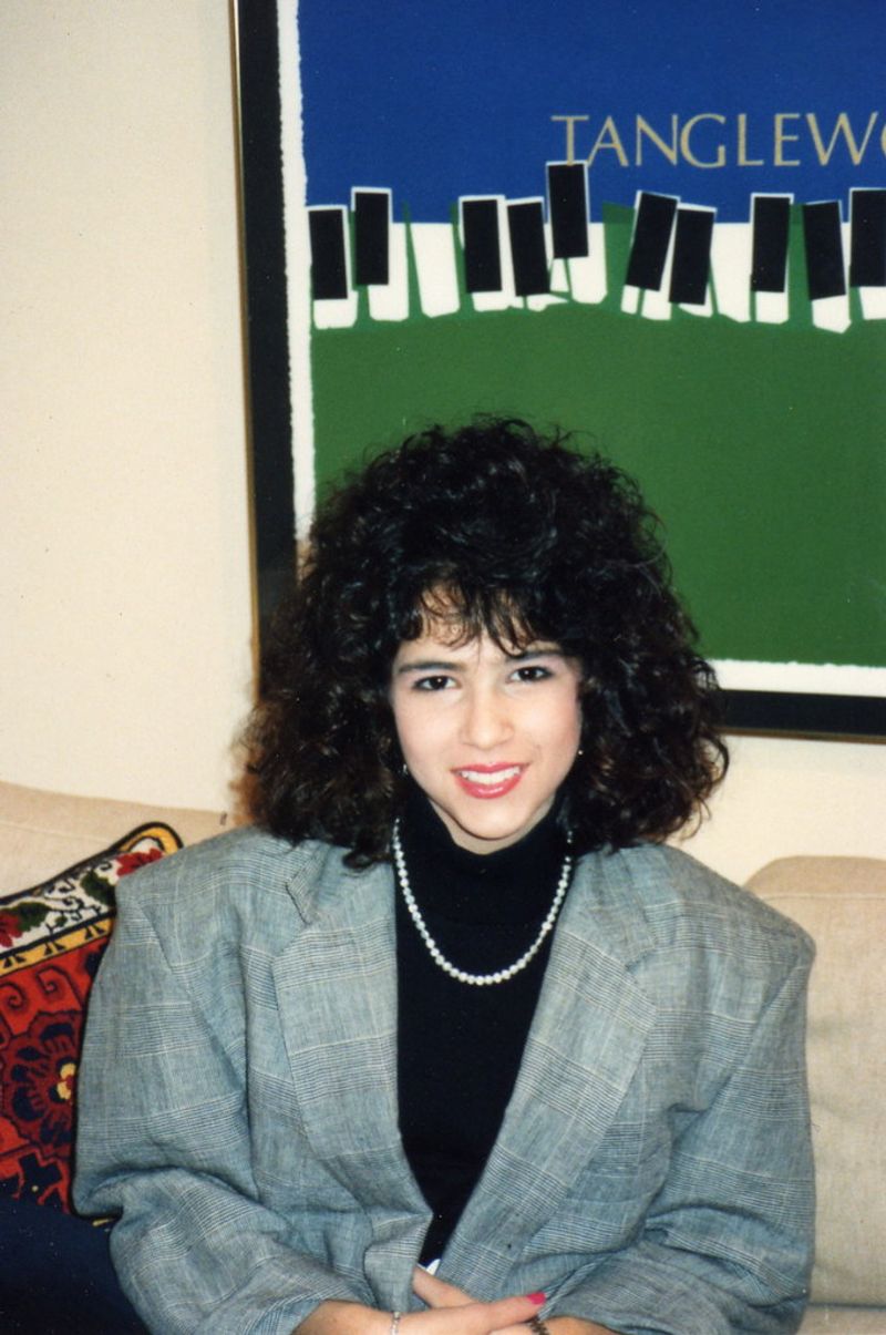 1980s Worst: Shoulder Pads