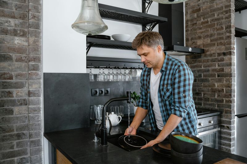 Men Who Don't Need to Be Nagged