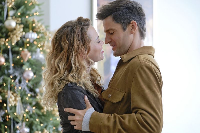 15 Hallmark Christmas Couples Fans Still Can't Get Enough Of